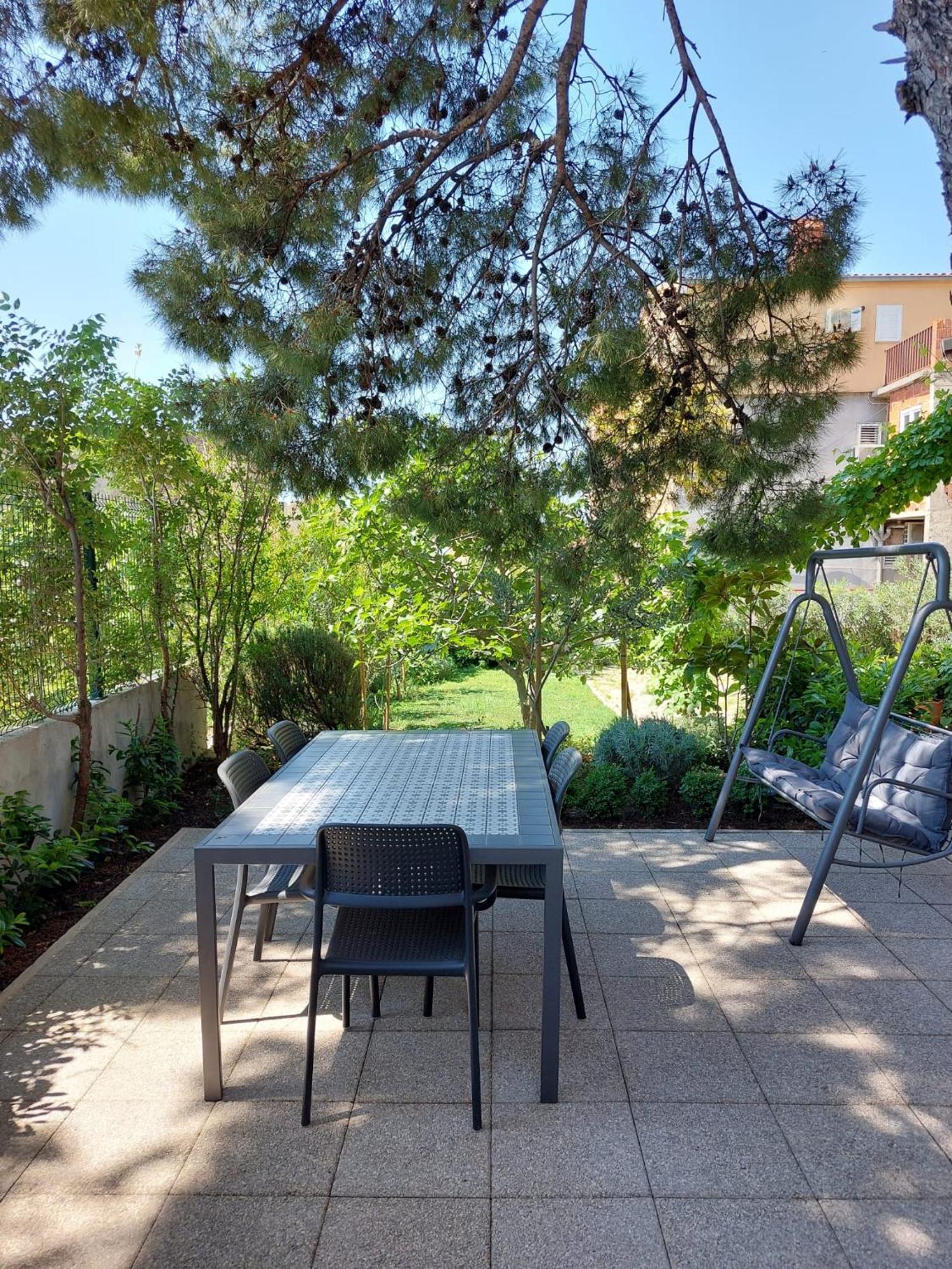 17 Pines Apartman Makarska Kültér fotó