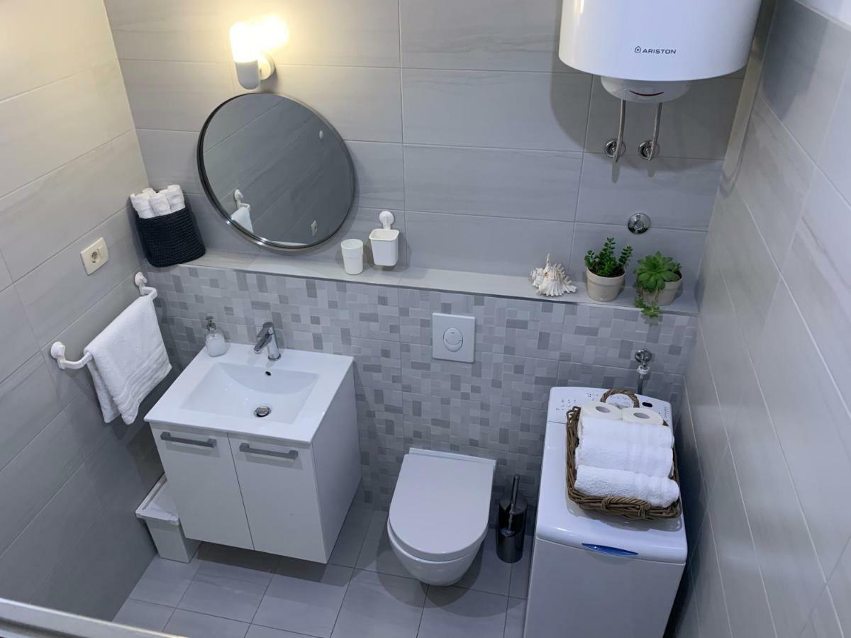 17 Pines Apartman Makarska Kültér fotó