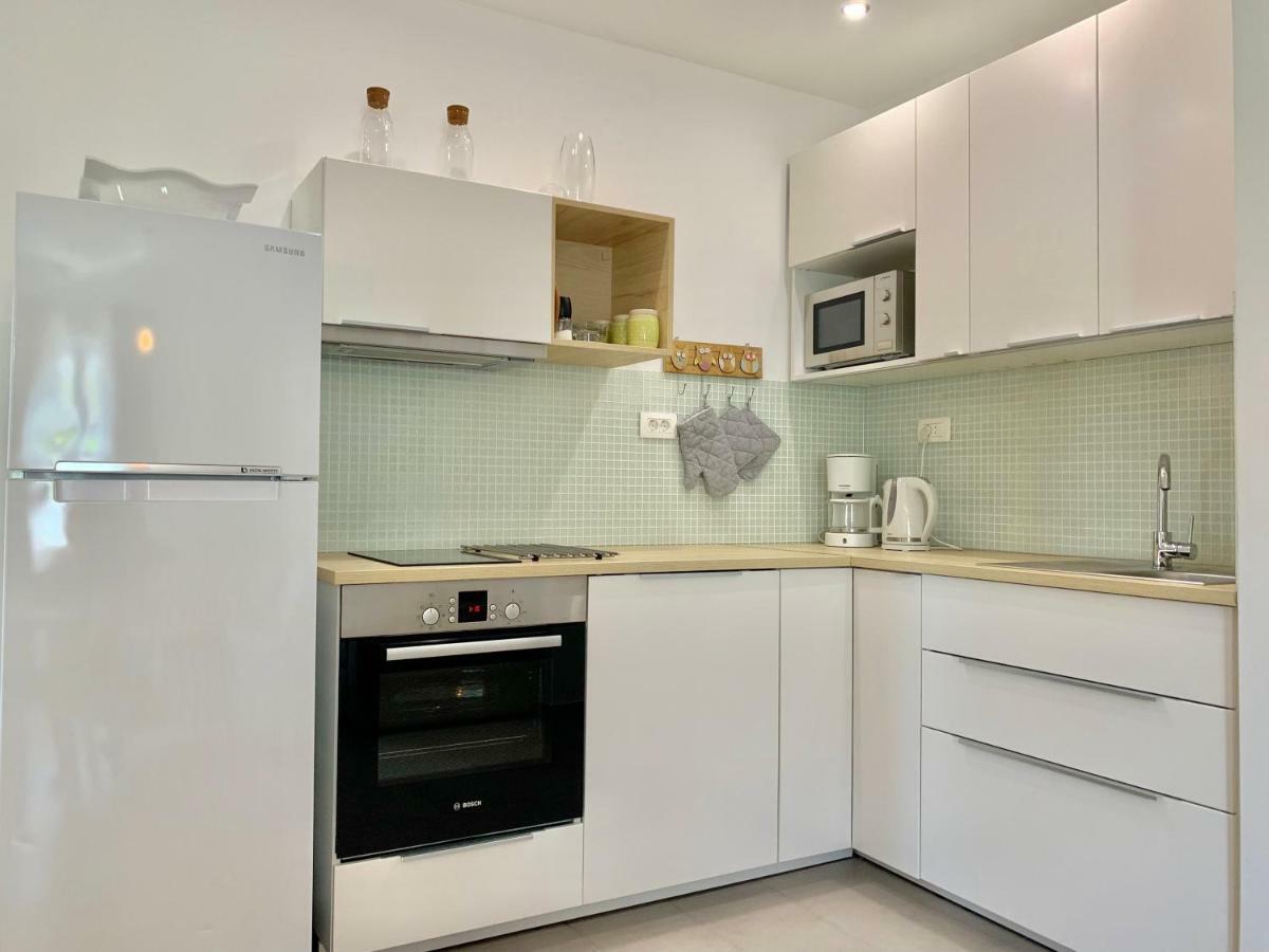 17 Pines Apartman Makarska Kültér fotó